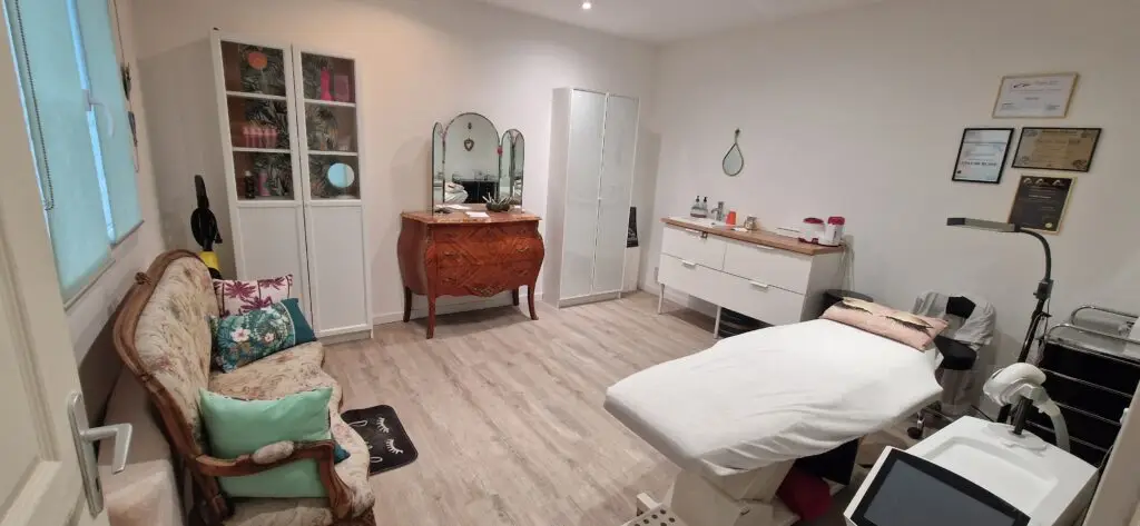 soins en institut épilations et esthéticienne madame m simiane collongue